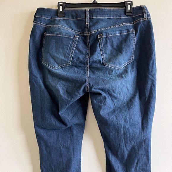 Torrid Denim Skinny Jeans Womens Size 14 Short Style #10309320 Blue Mid … - Picture 8 of 8